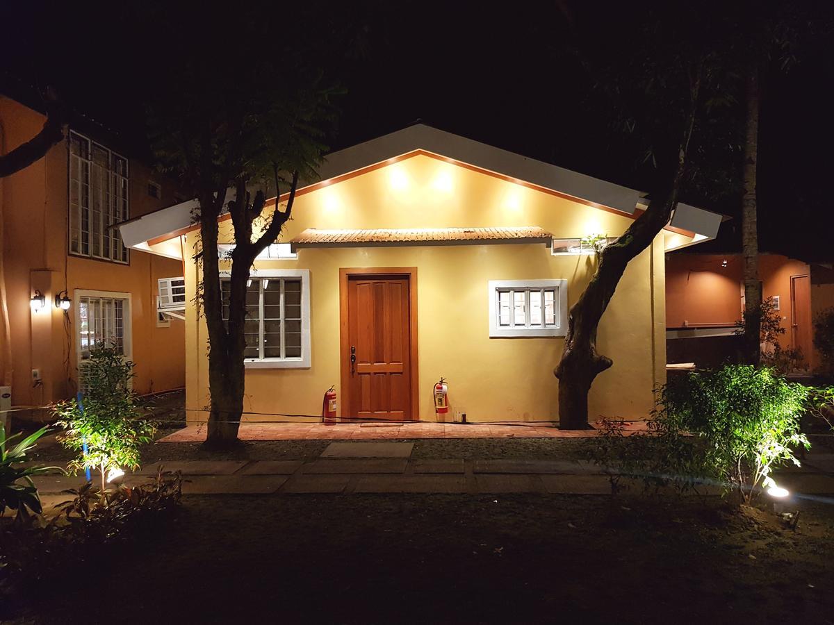 Stay Amare Villa Maria 2 Баколод Екстер'єр фото