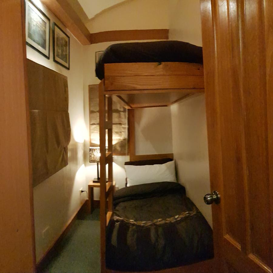 Stay Amare Villa Maria 2 Баколод Екстер'єр фото