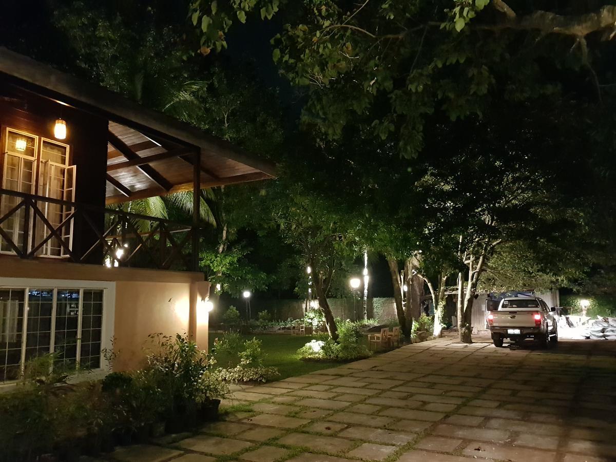 Stay Amare Villa Maria 2 Баколод Екстер'єр фото